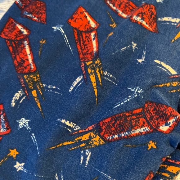 LuLa Roe 4th of July Leggings - Picture 2 of 4